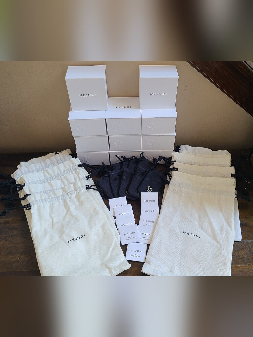 Mejuri Jewelry Packaging Pouches & Boxes Set - White & Black